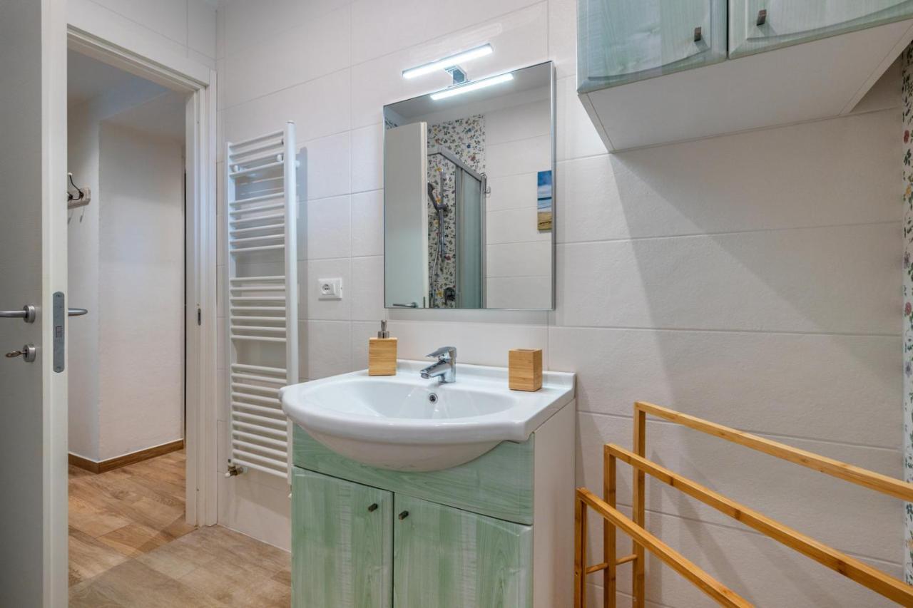 Ca Frighilin Apartment ฟีนาเลลีกูเร ภายนอก รูปภาพ
